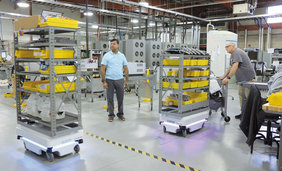 Autonómne mobilné roboty v Magna-Power