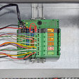 Elektro Ecker používa malý modulárny riadiaci systém ILC 131 ETH